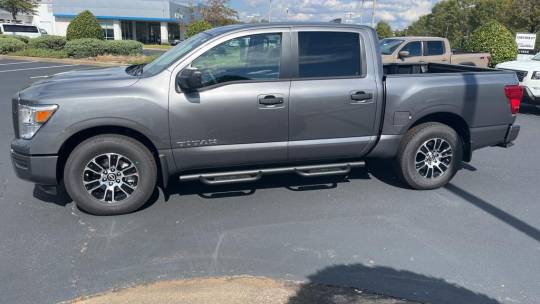 2024 Nissan Titan