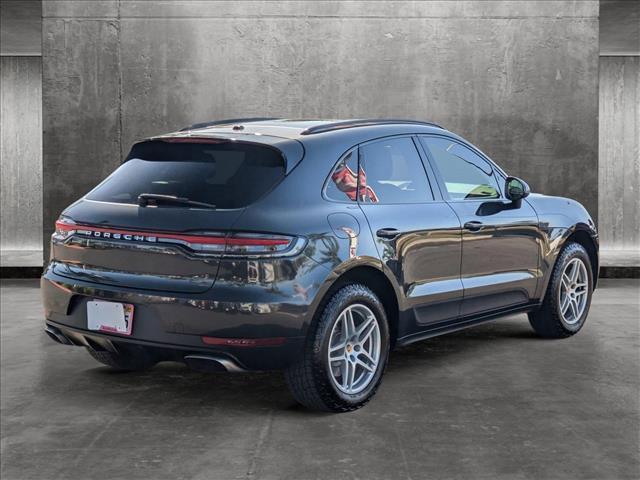 2021 porsche macan base
