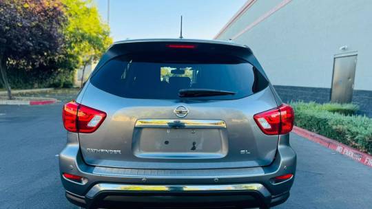 2017 Nissan Pathfinder
