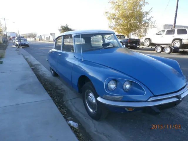 1969 citroen ds19 , driver quality, in very good condition @ no reserve !