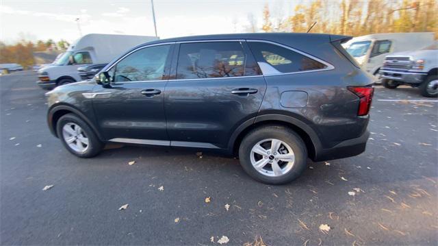 2022 kia sorento lx