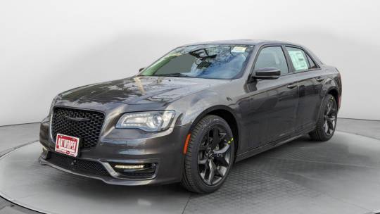 2023 Chrysler 300