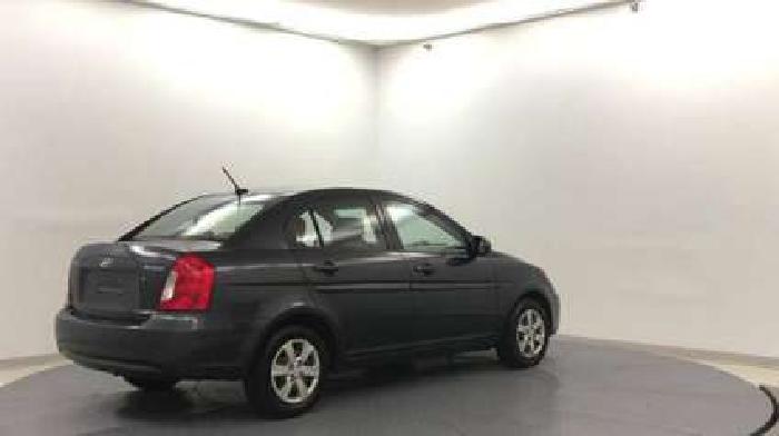 used 2010 hyundai accent 4dr sdn auto in shelbyville, in