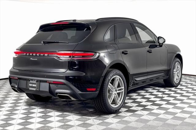 2024 porsche macan base