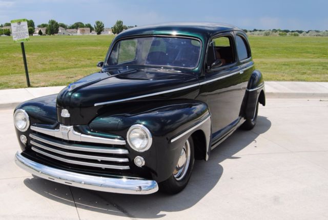 emerald green 1948 2 door ford deluxe sedan