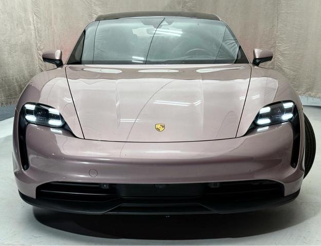 2021 porsche taycan base