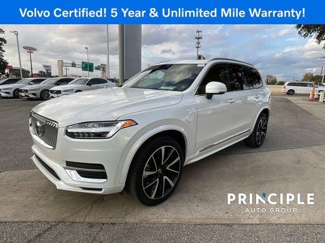 2022 volvo xc90 recharge plug-in hybrid t8 inscription expression 7 passenger