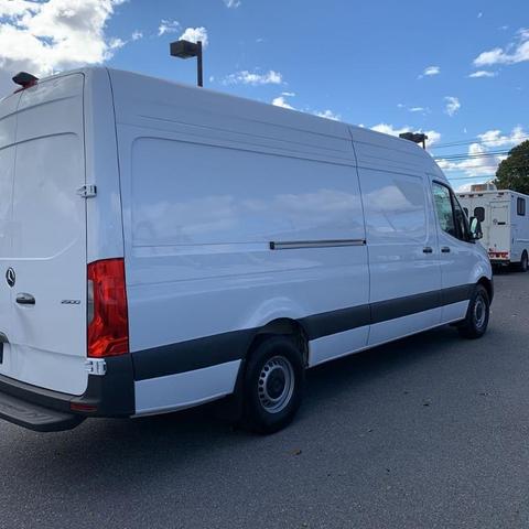2024 mercedes-benz sprinter 2500