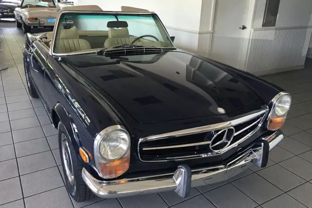 1971 mercedes 280sl in superb restored condition