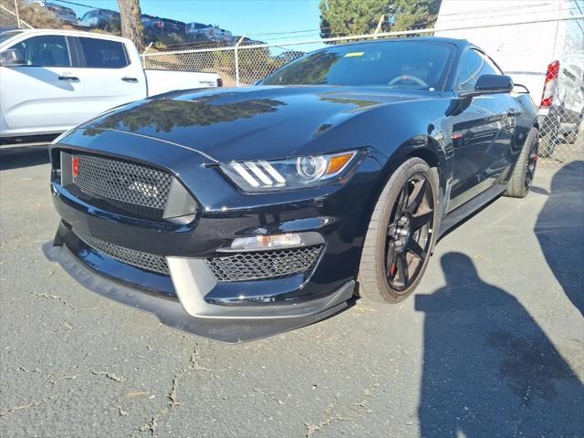 2018 ford shelby gt350 base