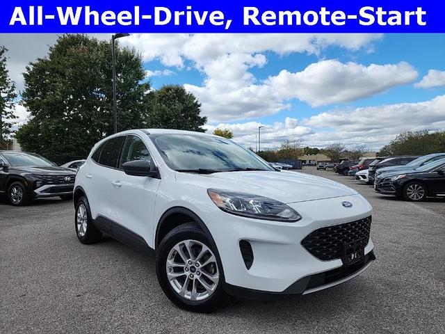 2022 ford escape se