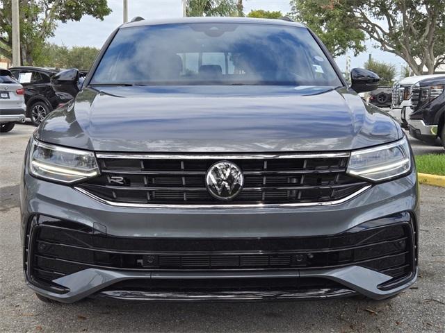 2024 volkswagen tiguan 2.0t se r-line black