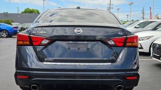 2022 nissan altima 2.5 sl