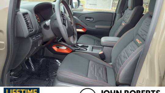 2024 Nissan Navara (Frontier) pro-x