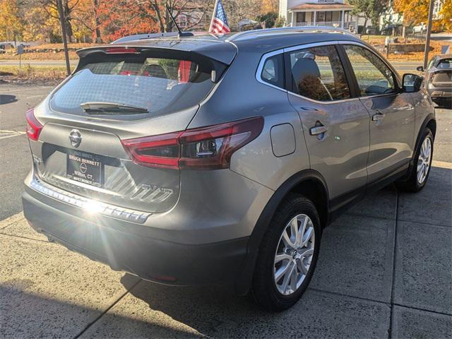 2021 nissan rogue sport sv