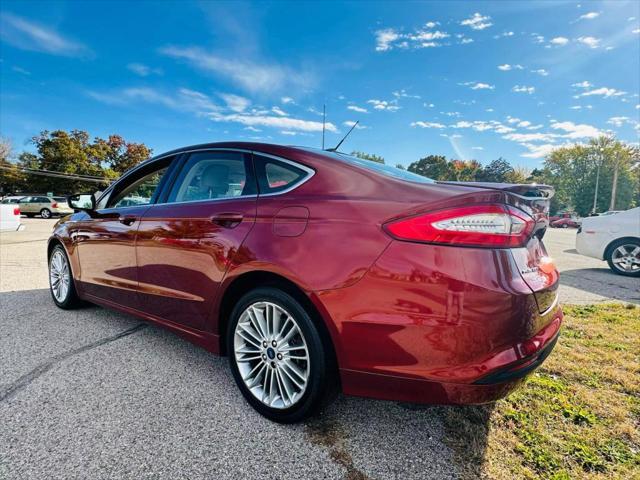 2014 ford fusion se