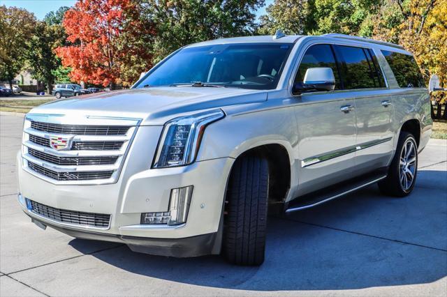 2017 cadillac escalade esv luxury