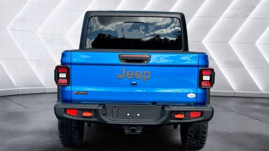 2024 Jeep Gladiator