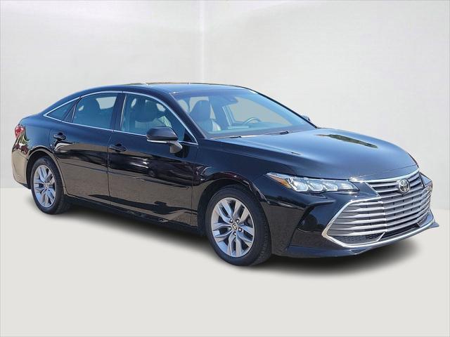 2022 toyota avalon xle