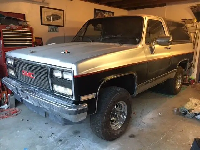 350 fuel injected,4x4,same as k5 blazer, rust free nevada project