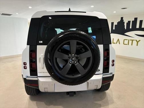 2023 land rover defender