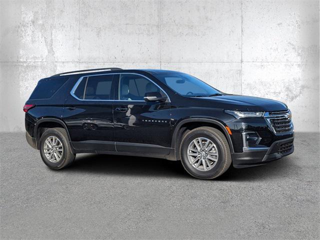2022 chevrolet traverse lt cloth