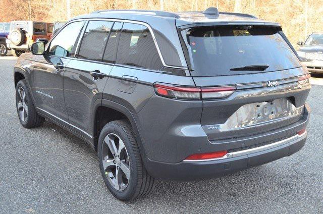 2024 jeep grand cherokee 4xe base