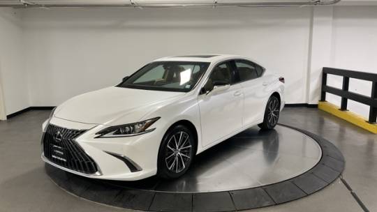 2022 Lexus ES