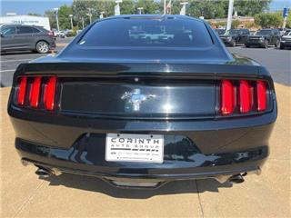 2017 Ford Mustang v6