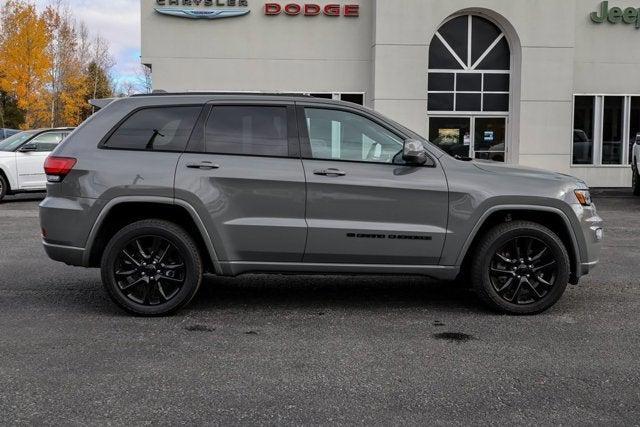 2022 jeep grand cherokee wk laredo x 4x4
