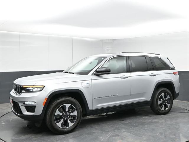 2024 jeep grand cherokee 4xe base