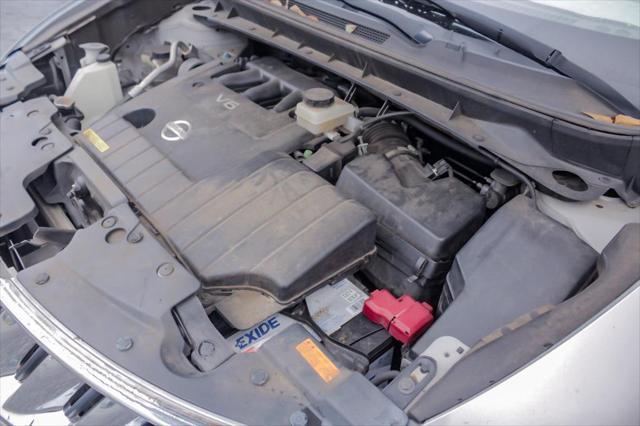 2010 nissan murano le