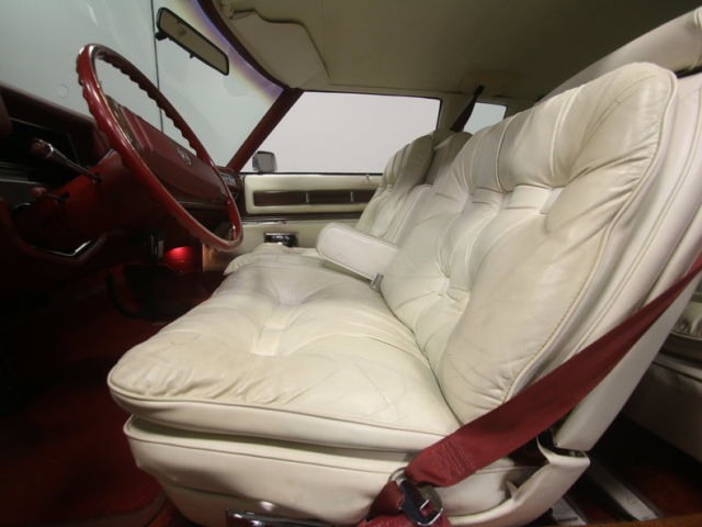 priced-to-move land yacht, strong 425 v8, 1 respray, loaded, ready to cruise!!