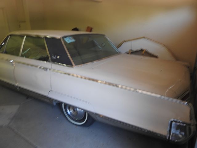 1966 chrysler new yorker four door