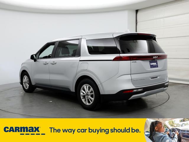 2022 kia carnival lxs