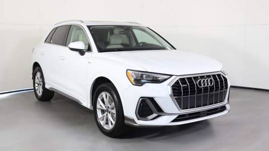 2022 Audi Q3