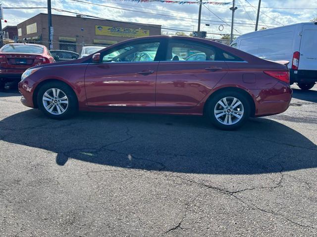 2013 hyundai sonata gls