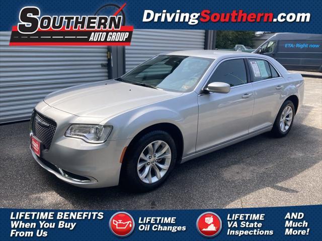 2023 chrysler 300 touring