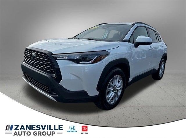 2023 toyota corolla cross le