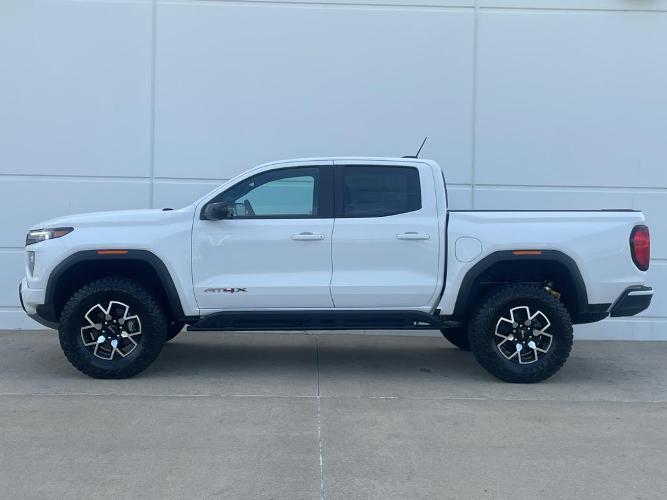 new 2024 gmc canyon 4wd at4x