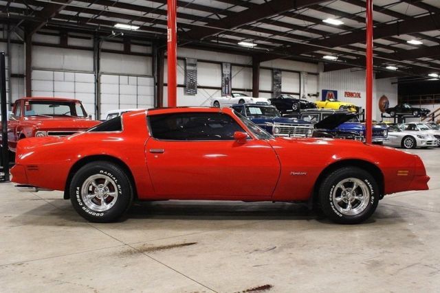 1976 pontiac firebird 2837 miles bright red coupe 400 cid v8 automatic