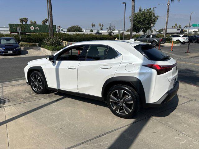 2019 lexus ux 200 base