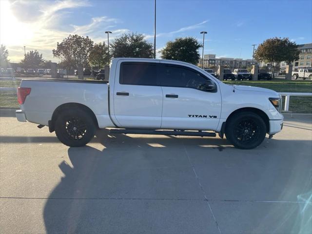 2019 nissan titan sv