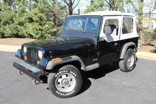 jeep wrangler yj! low miles! non-smoker! recent tune-up!