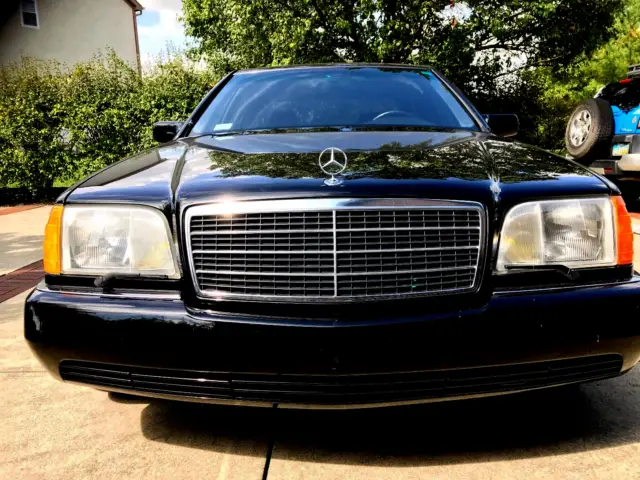 beautiful 1992 mercedes sel 600 with only 26,000 miles. wonderful interior!