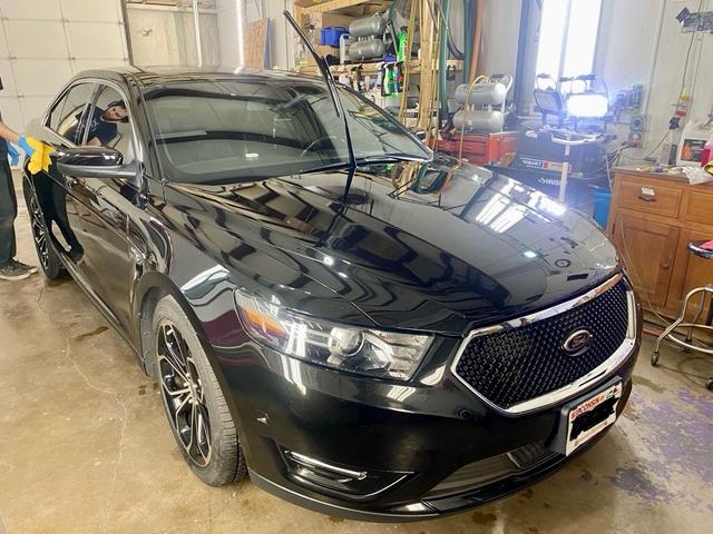 2013 ford taurus sho