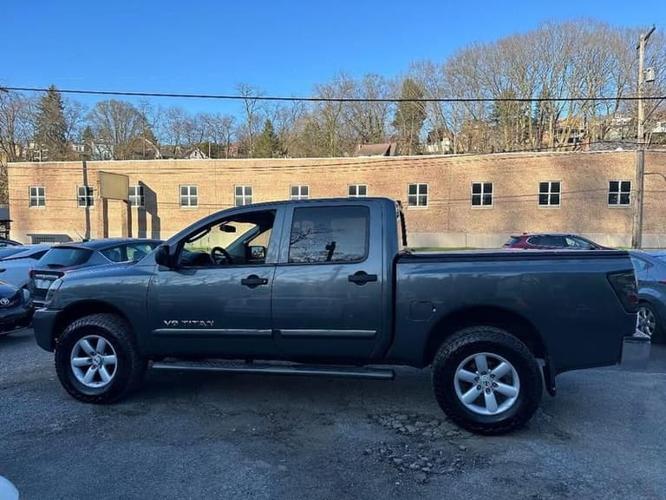 2011 nissan titan crew cab s 4x4 crew cab swb 5.6 ft. box in pittsburgh, pennsylvania