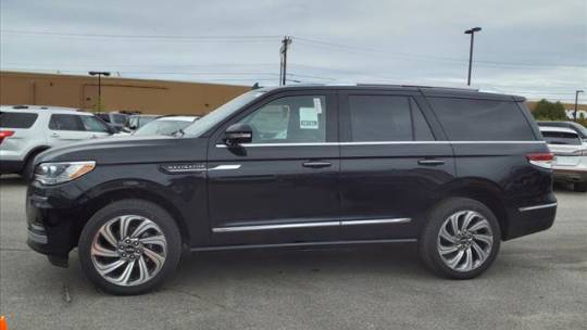 2024 Lincoln Navigator