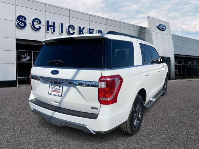 2020 ford expedition xlt