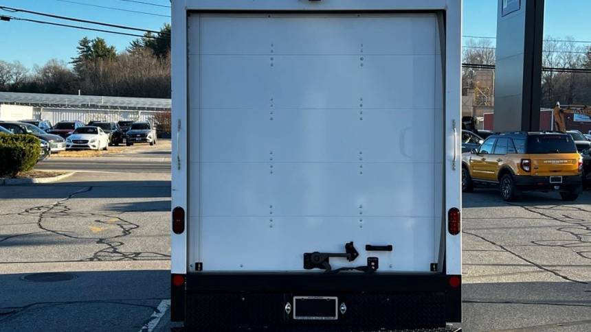 2022 ford transit 350 hd